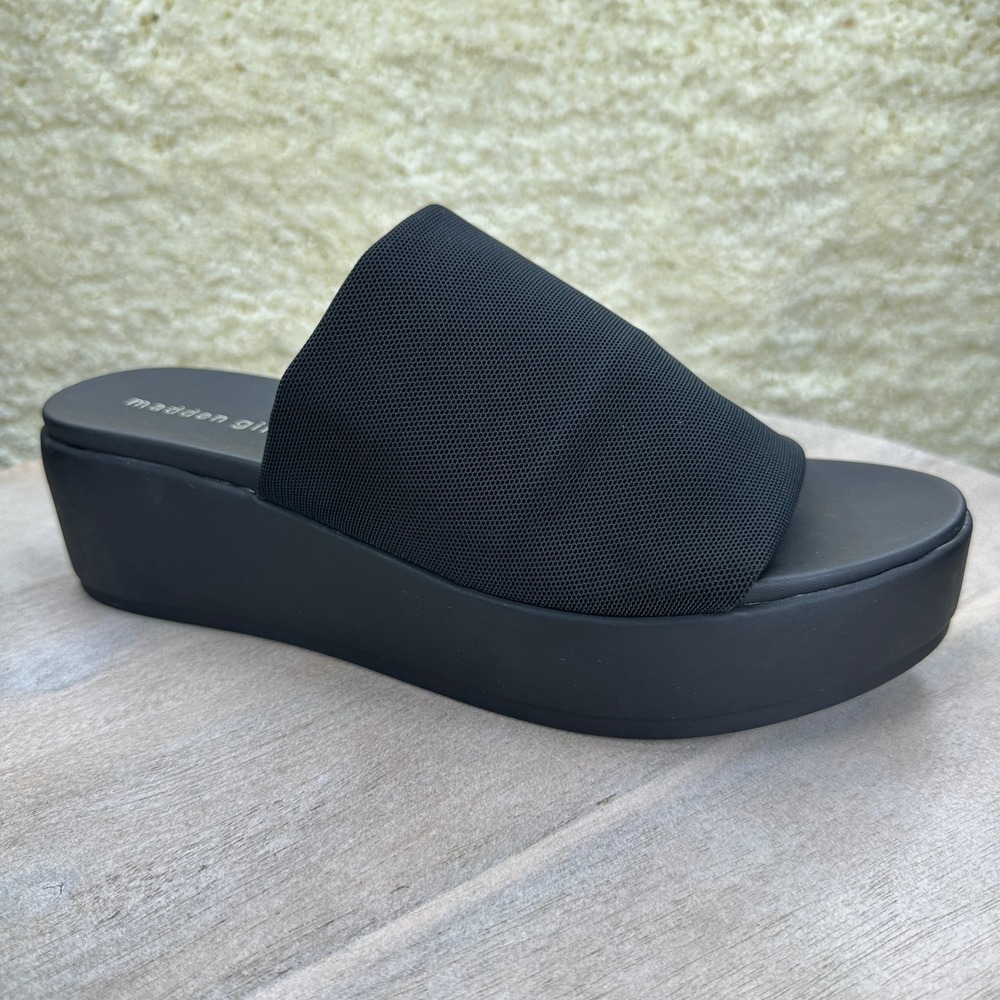 Women's Madden Girl Black Platform Slide Sandals - 9.5